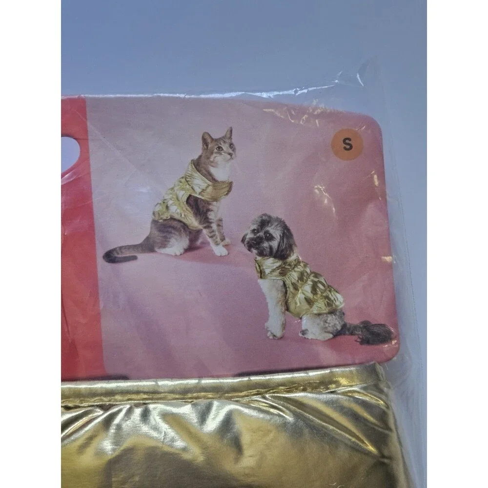 Boots & Barkley Vest Dog's Sz Small Gold Puffer Fleece Lined Jacket 20 lbs NEW